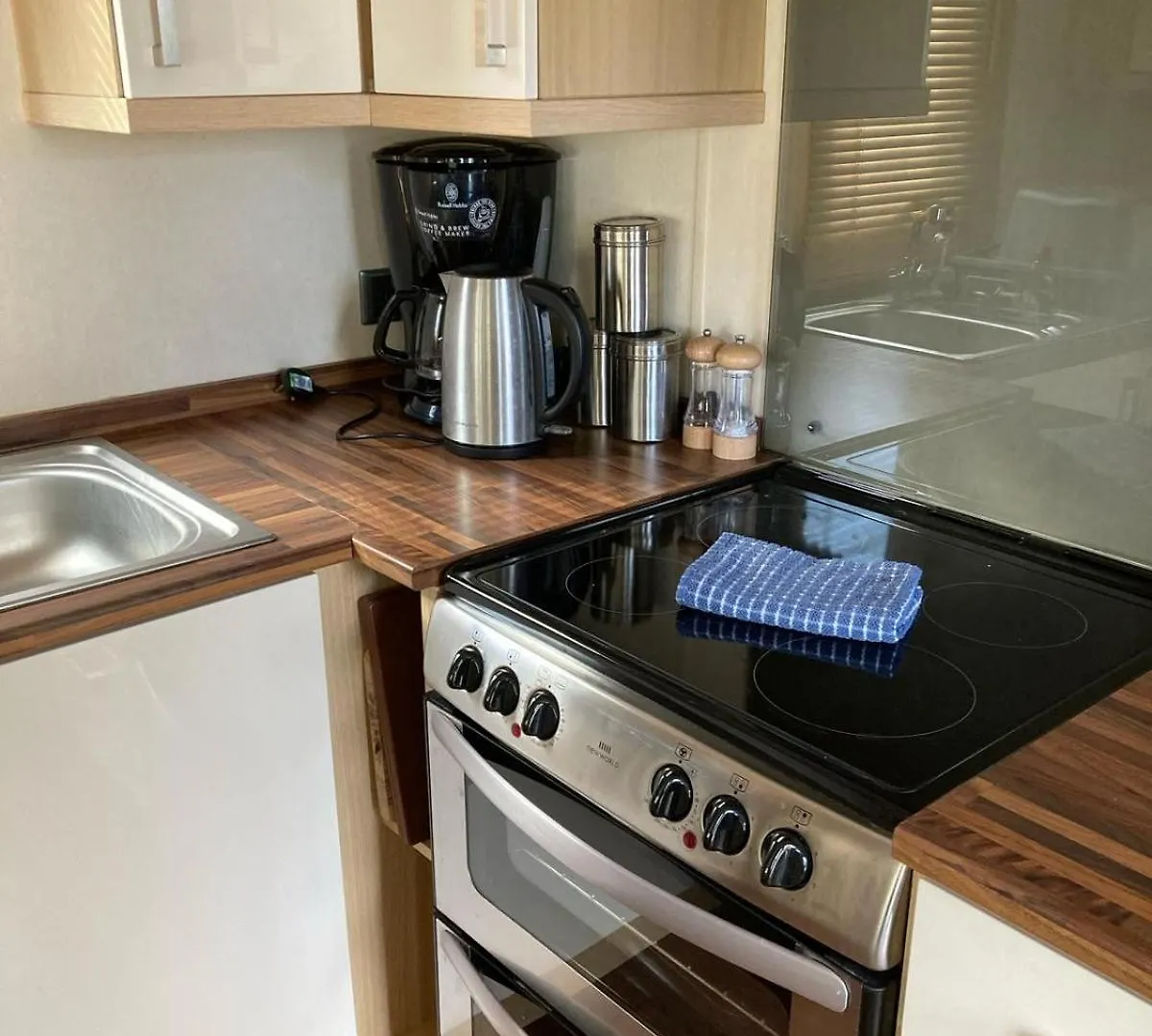 Holiday park Hoburne Park Bluebell10 Hotel Burton